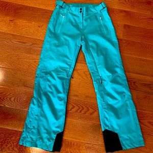 Like new! Obermeyer Ski/snowboarding pants!
